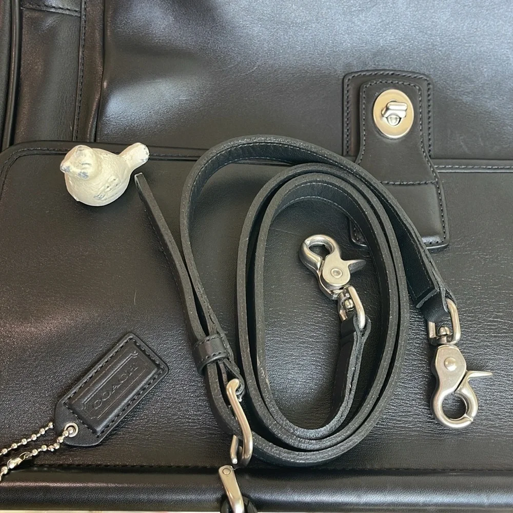 COACH Men’s Leather Briefcase 2009